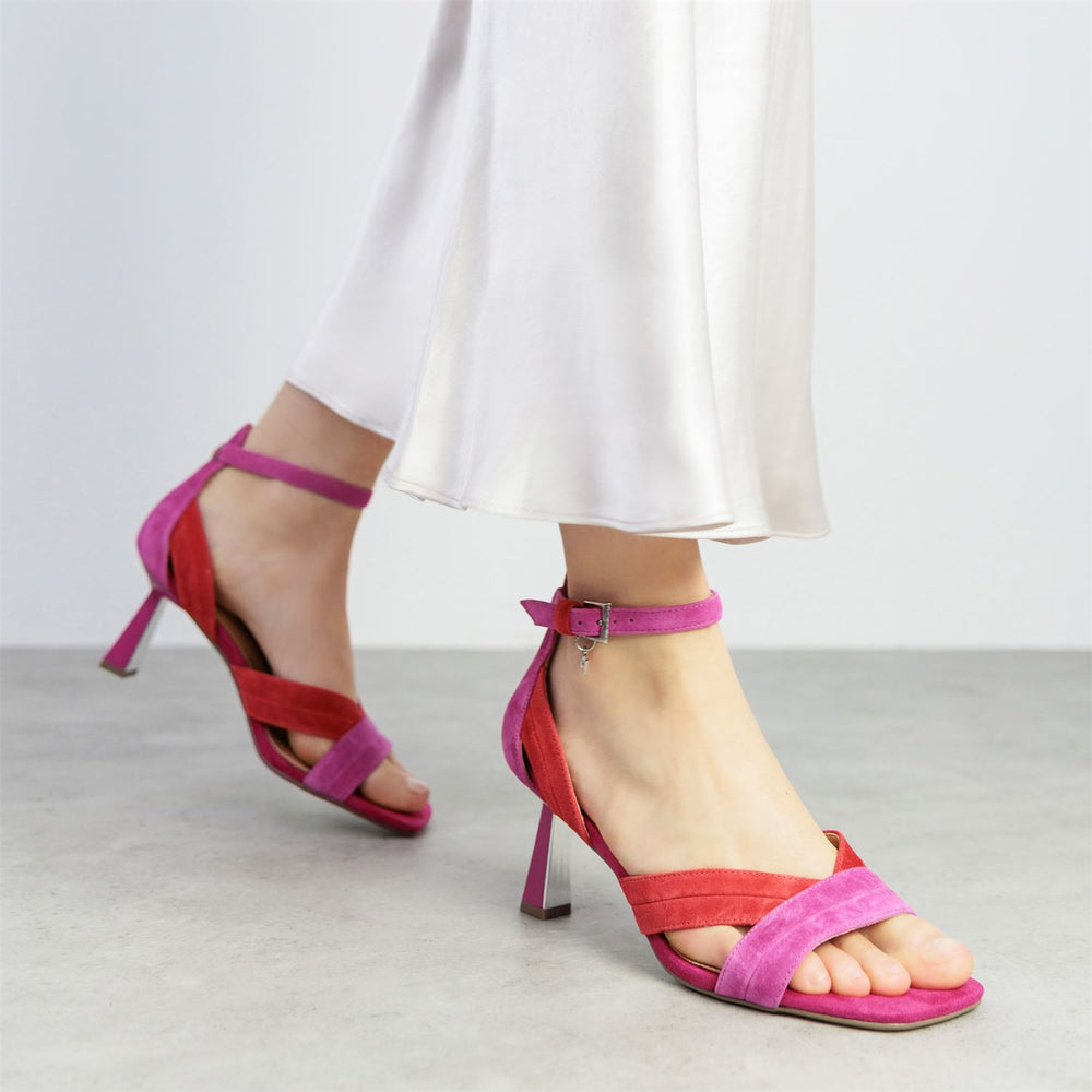 Livelia Pink Suede Sandals