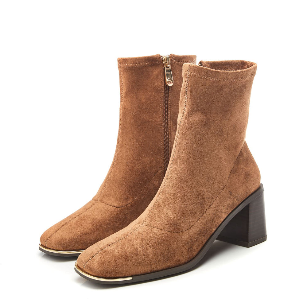 Loni Tan Alcantara Boots