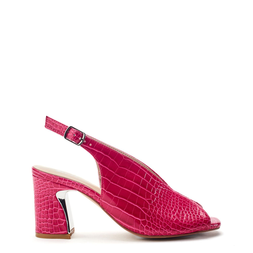 Love Pink Mocc Croc Sandals