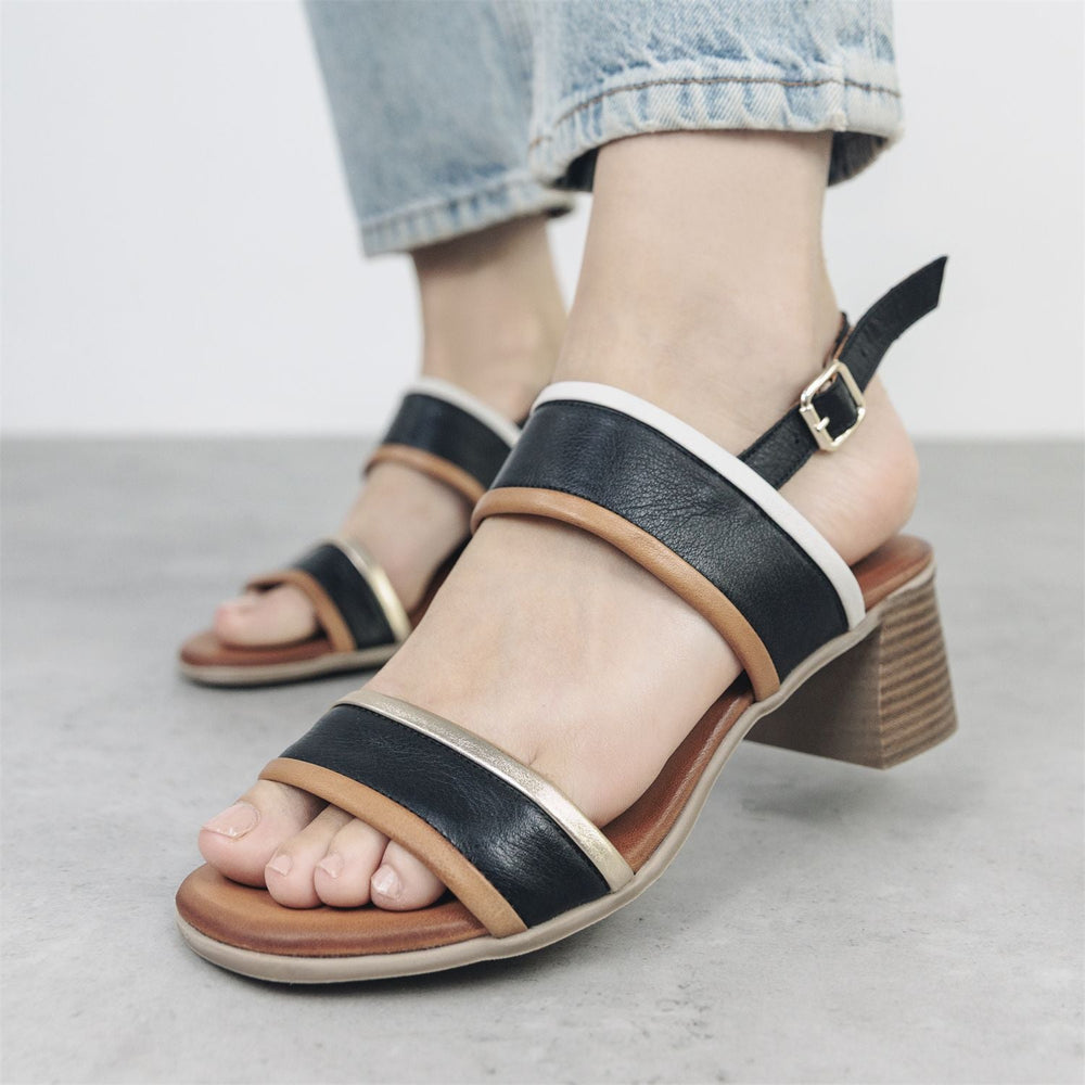 Luzula Black Leather Sandals