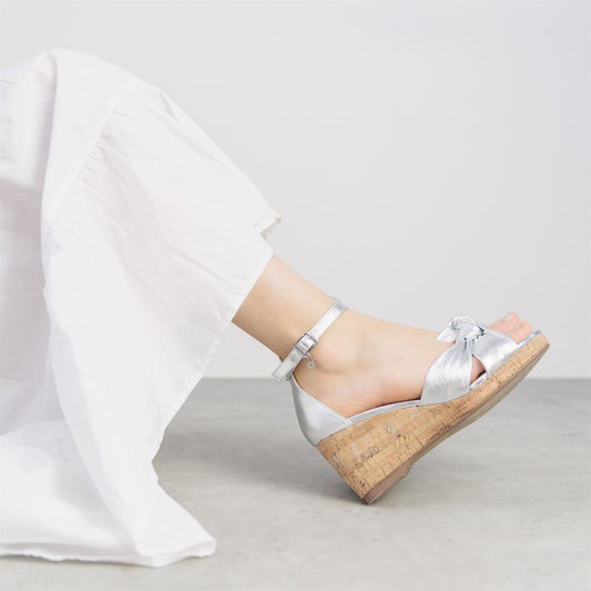 Muscari Silver Leather Sandals