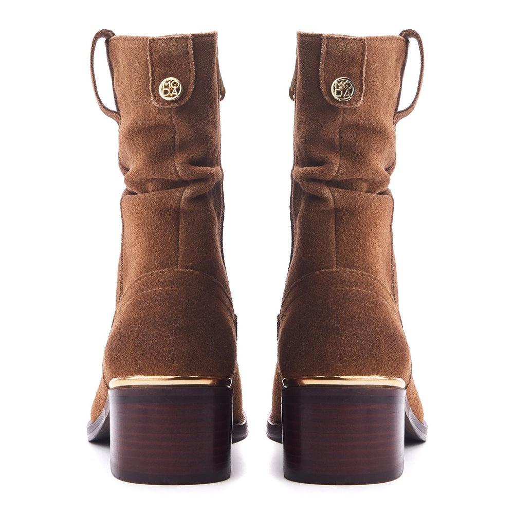 Oaissa Tan Suede Boots