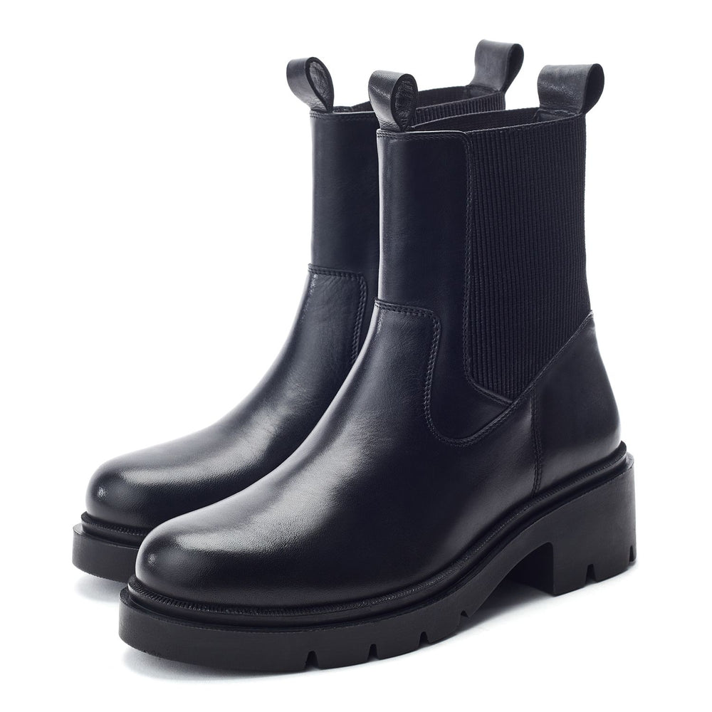 Olliia Black Leather Boots