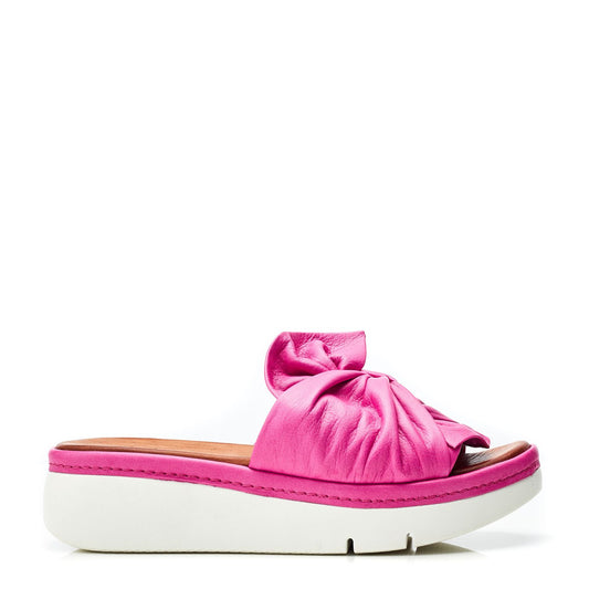 Ollin Pink Leather Sandals