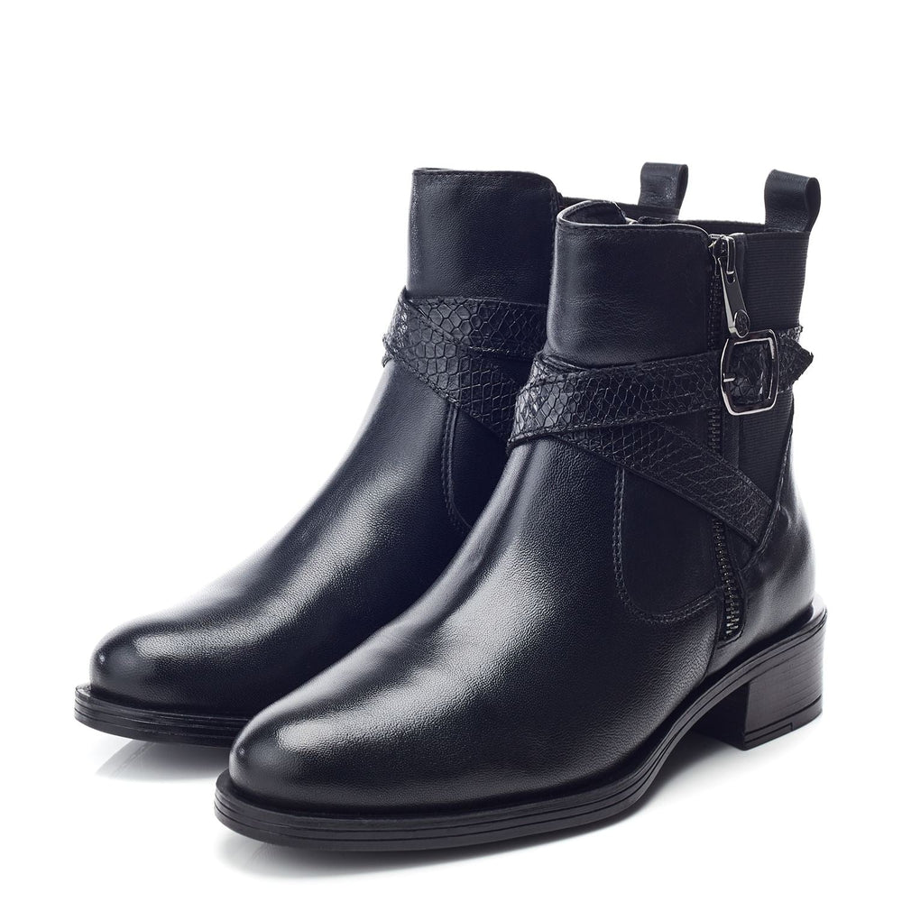 Oloron Black Leather Boots