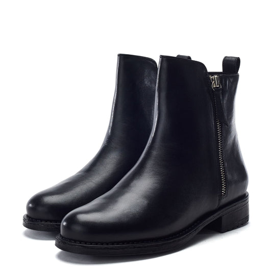 Ombala Black Leather Boots