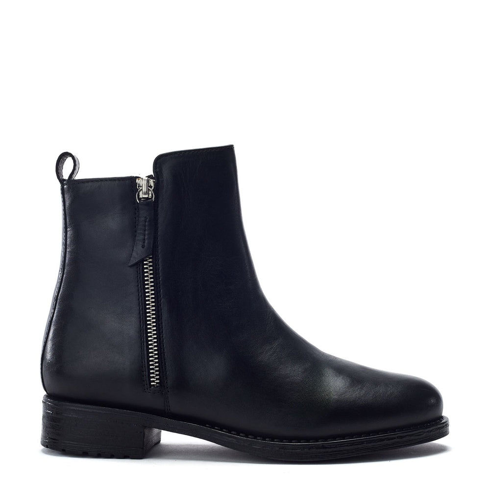 Ombala Black Leather Boots