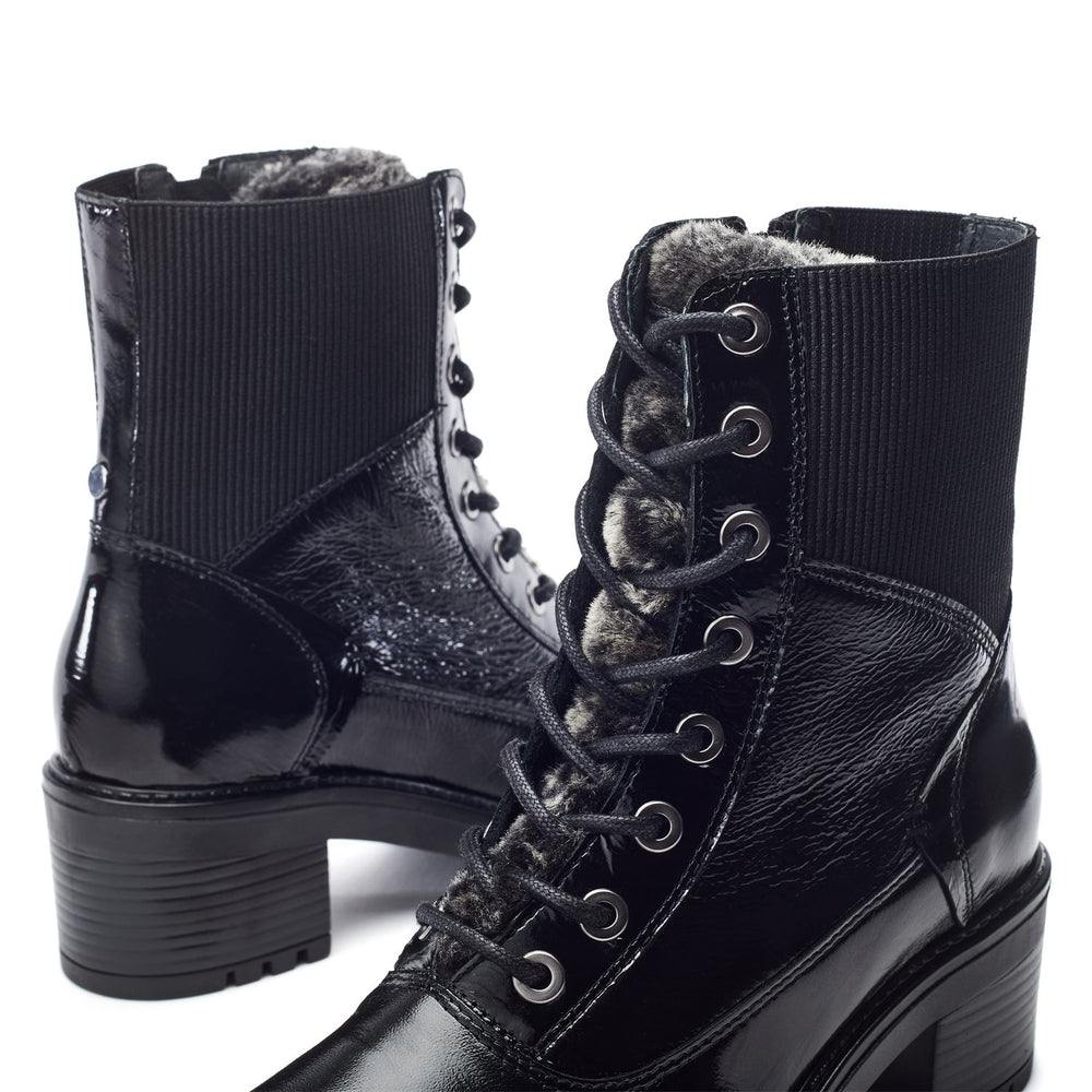 Omura Black Patent Leather Boots