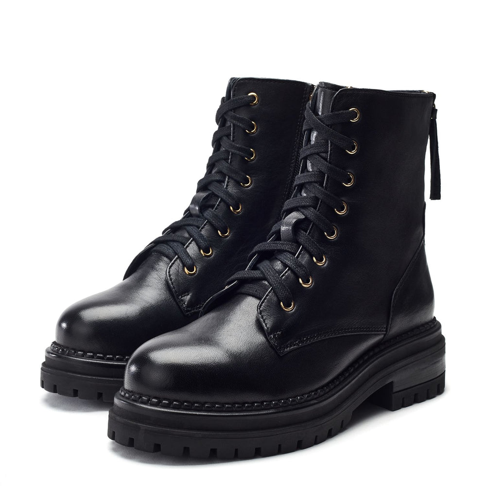 Onnay Black Leather Boots