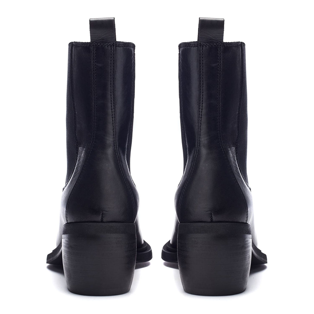 Ontel Black Leather Boots