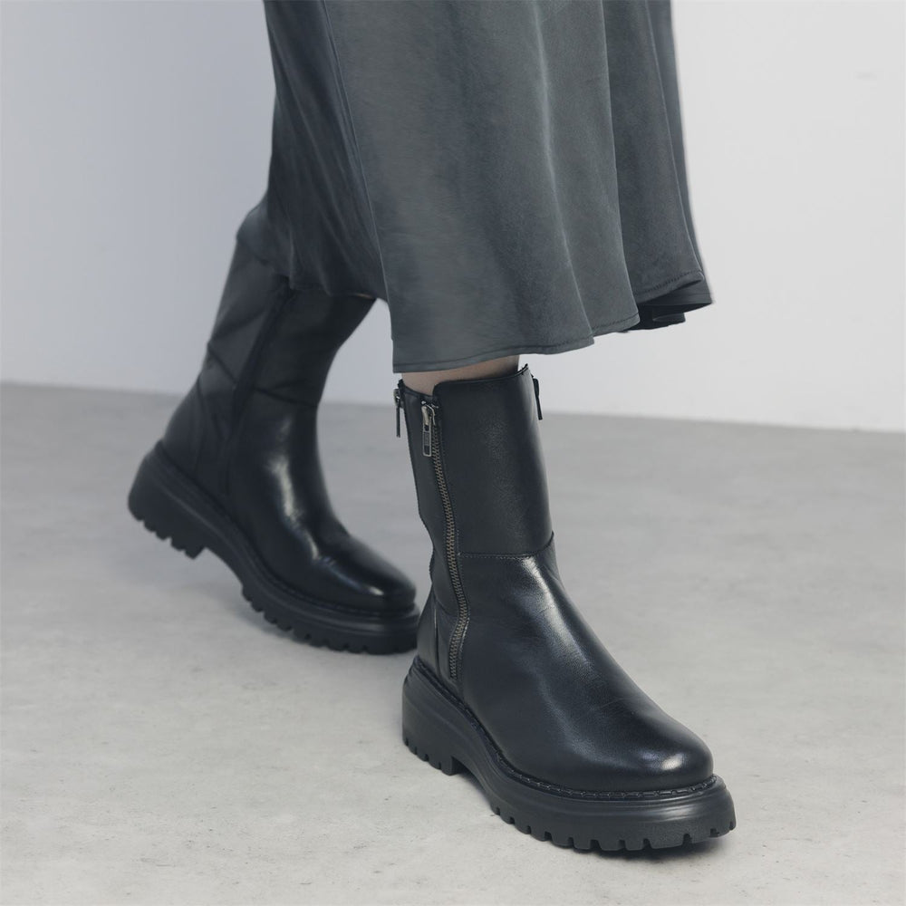 Opaline Black Leather Boots