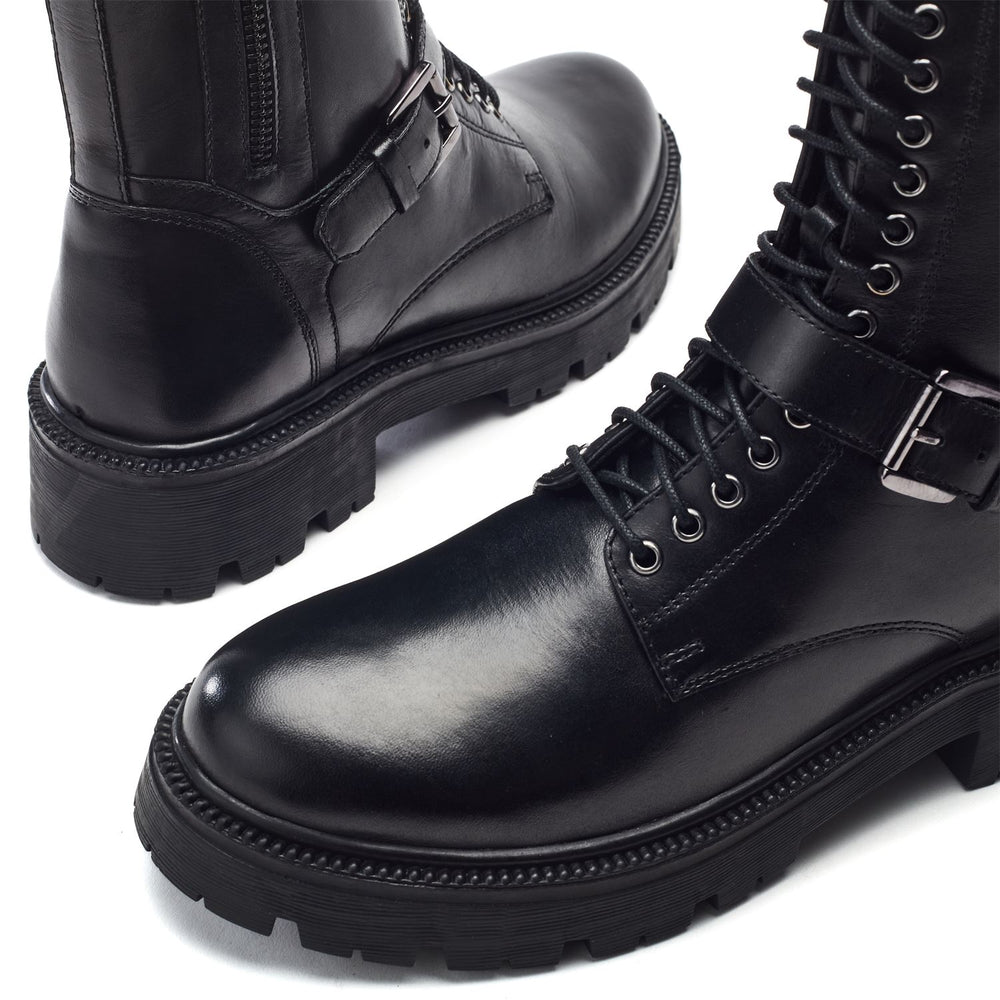 Opriha Black Leather Boots