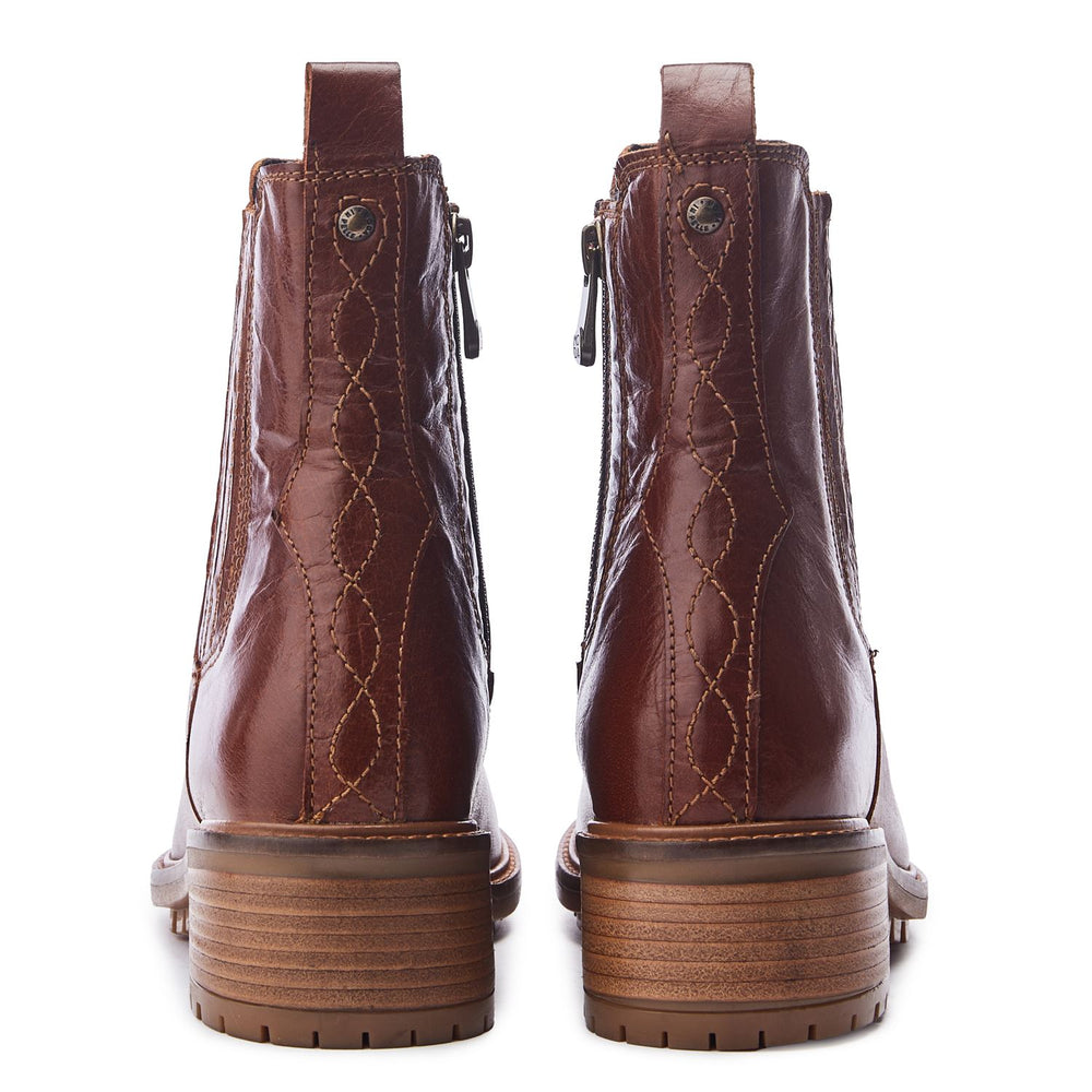 Ostyn Tan Leather Boots