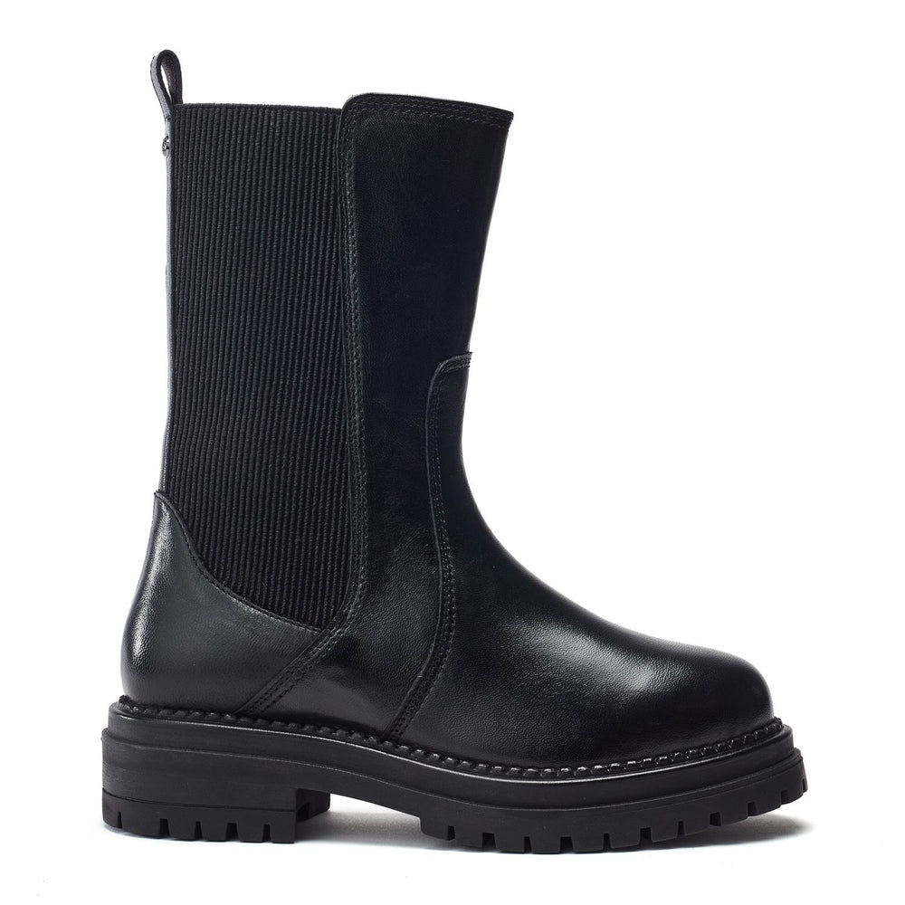 Oyari Black Leather Boots