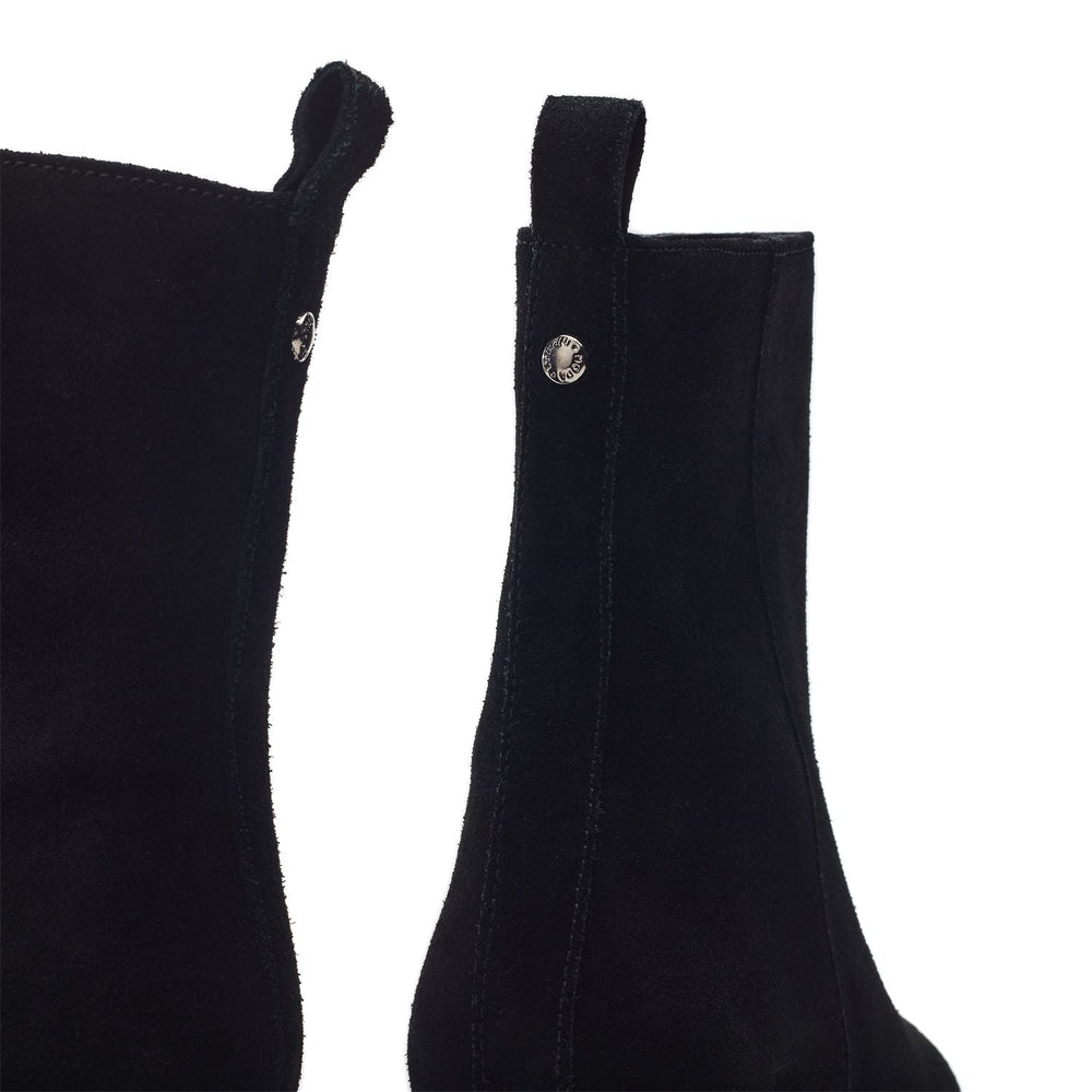 Pacchio Black Leather Boots
