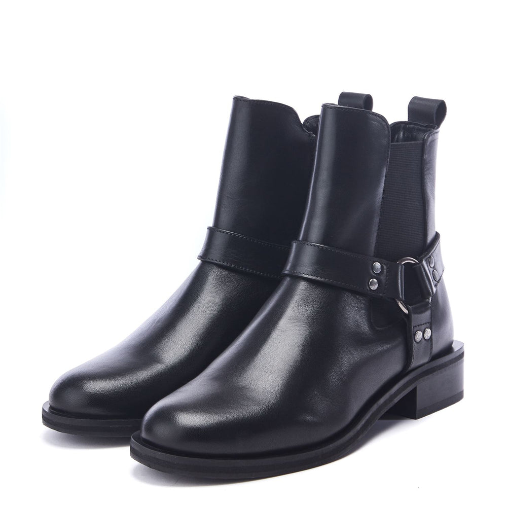 Palanne Black Leather Boots
