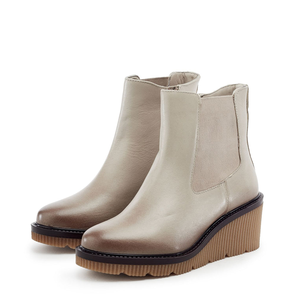 Parth Cream Leather Boots