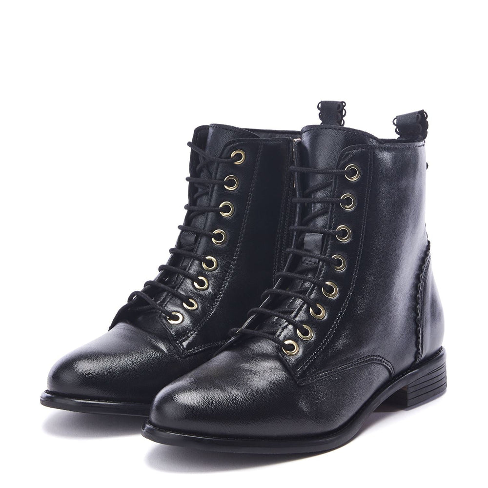 Penelopi Black Leather Leather Boots