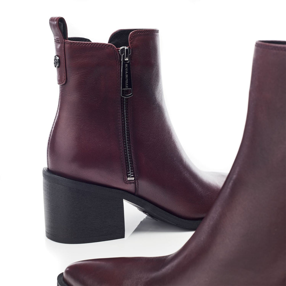 Perth Burgundy Leather Boots