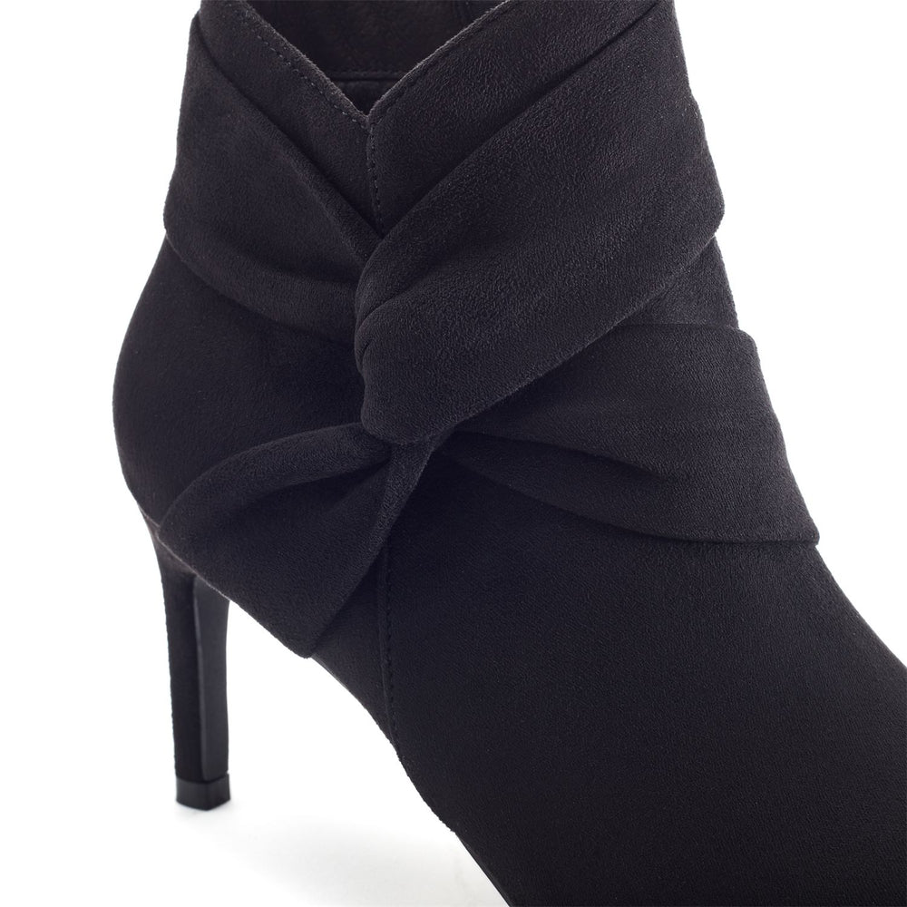 Quinia Black Alcantara Alcantara Boots