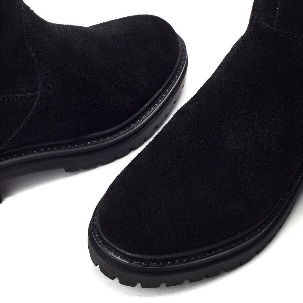 Rakeela Black Suede Boots