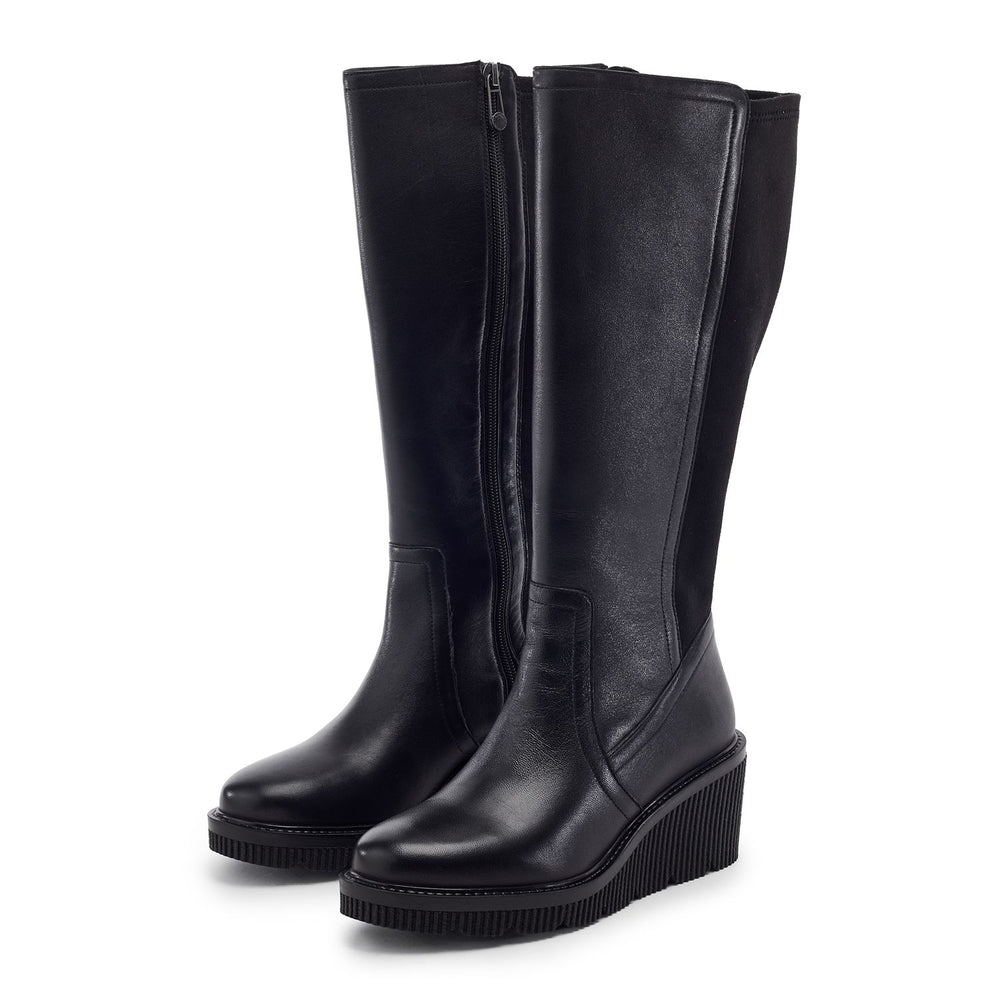 Rosemarey Black Leather Boots