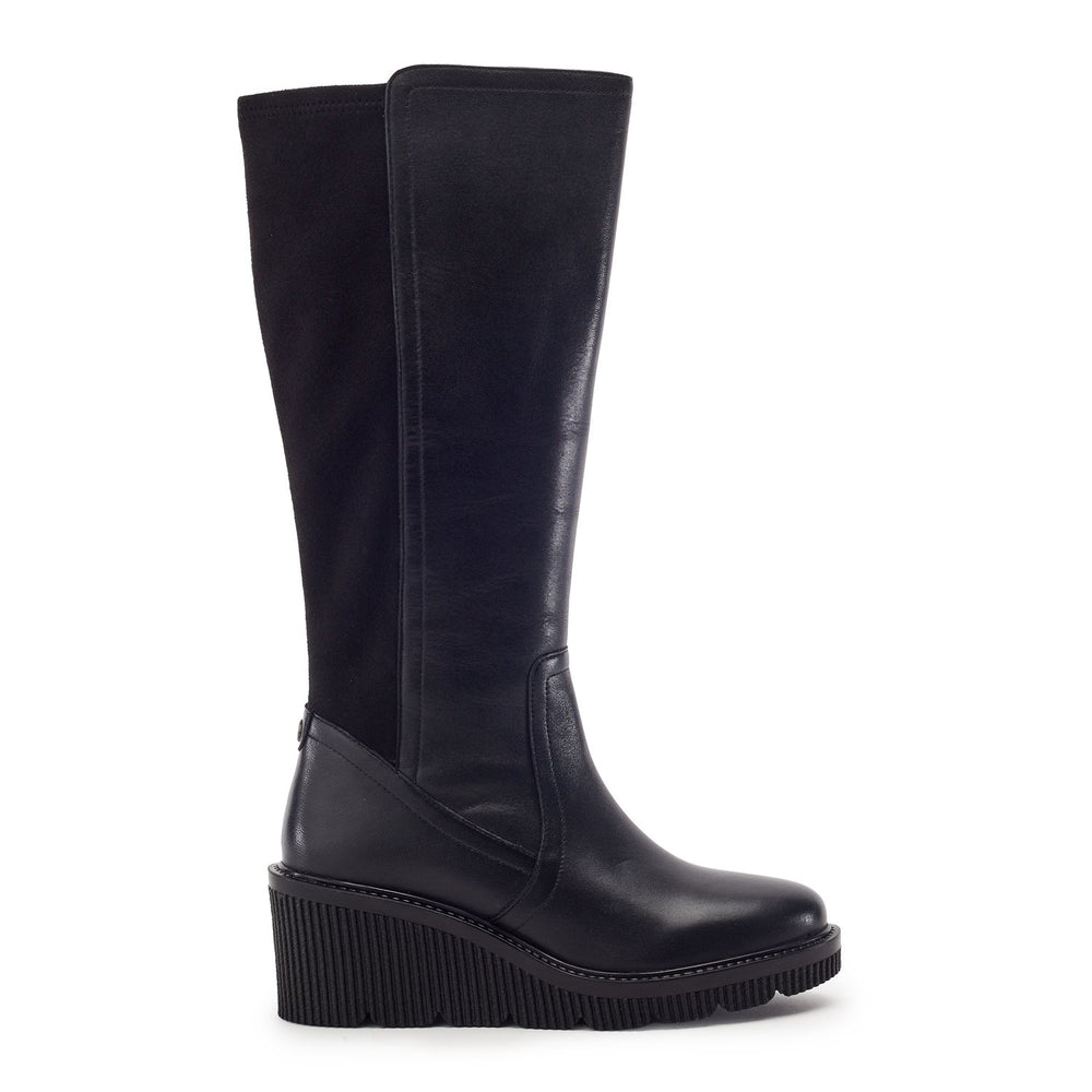 Rosemarey Black Leather Boots