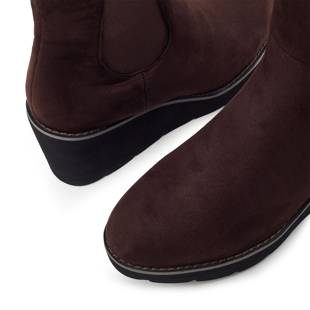 Rounia Dark Brown Alcantara Boots