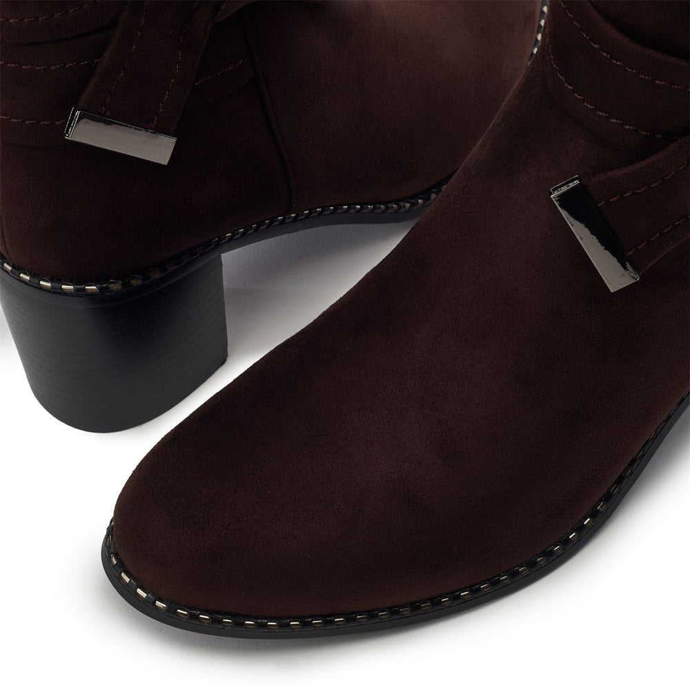 Sabea Dark Brown Alcantara Boots