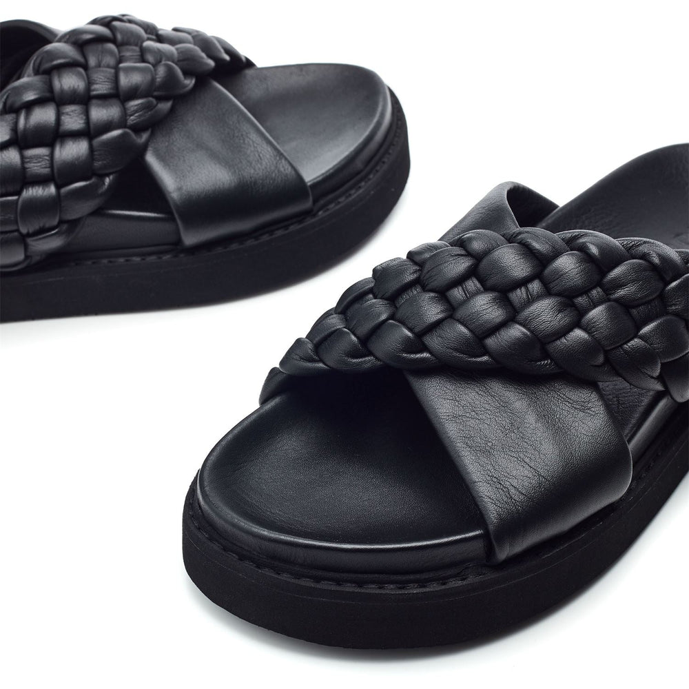 Sh Aimee Black Leather Sandals