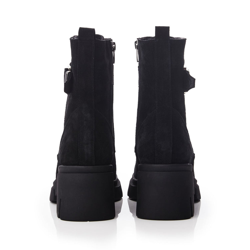 Sh Arta Black Suede Boots