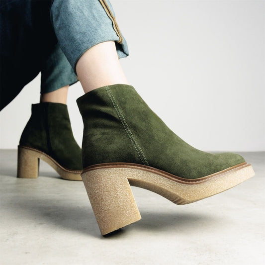 Sh Casero Olive Suede Boots