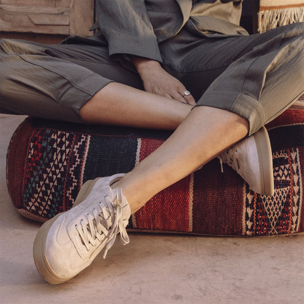 Sh Ember Beige Suede Trainers