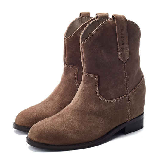 Sh Gallop Taupe Suede Boots