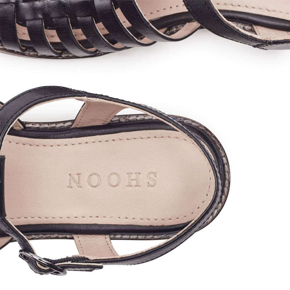 Sh Georgie Black Leather Sandals