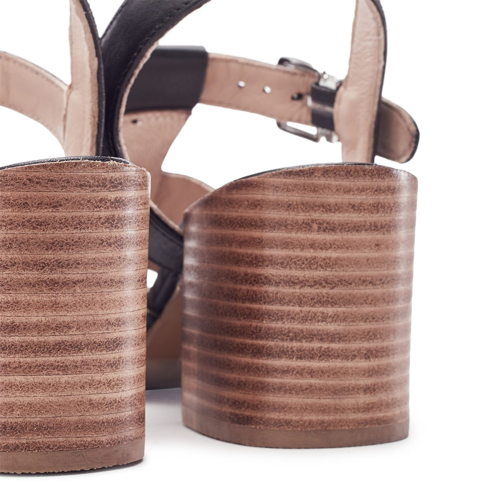 Sh Gerrie Black Leather Sandals