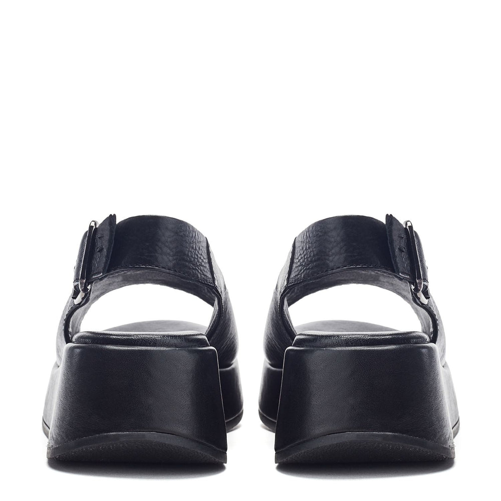 Sh Gorge Black Leather Sandals