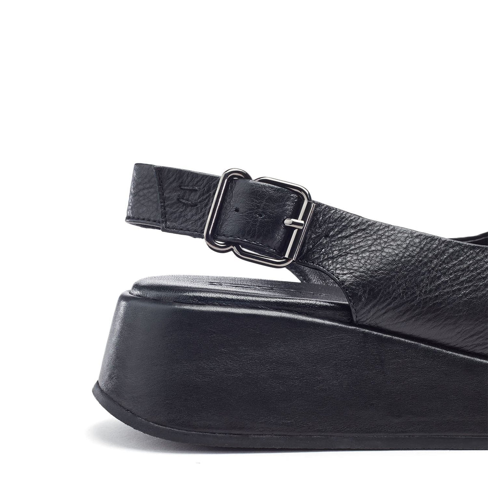 Sh Gorge Black Leather Sandals