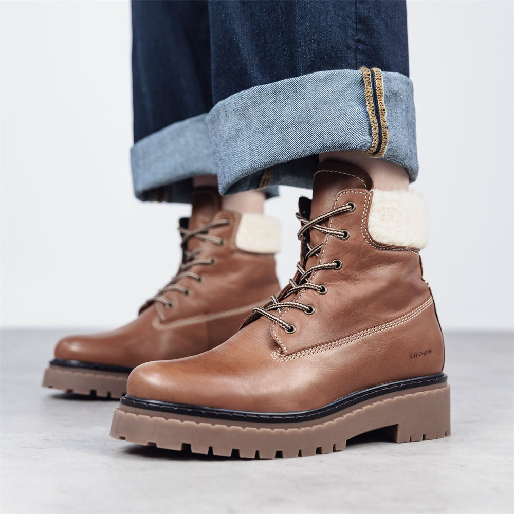 Sh Ilder Tan Leather Boots