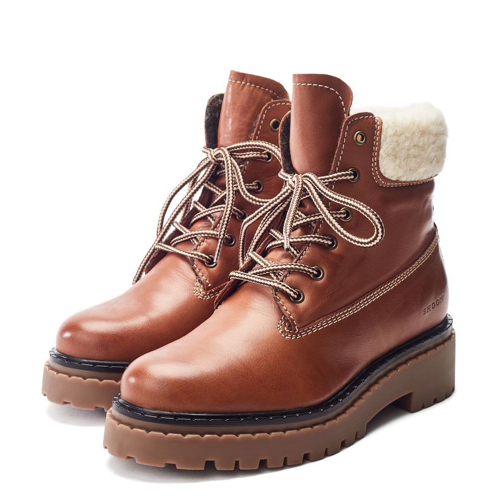 Sh Ilder Tan Leather Boots