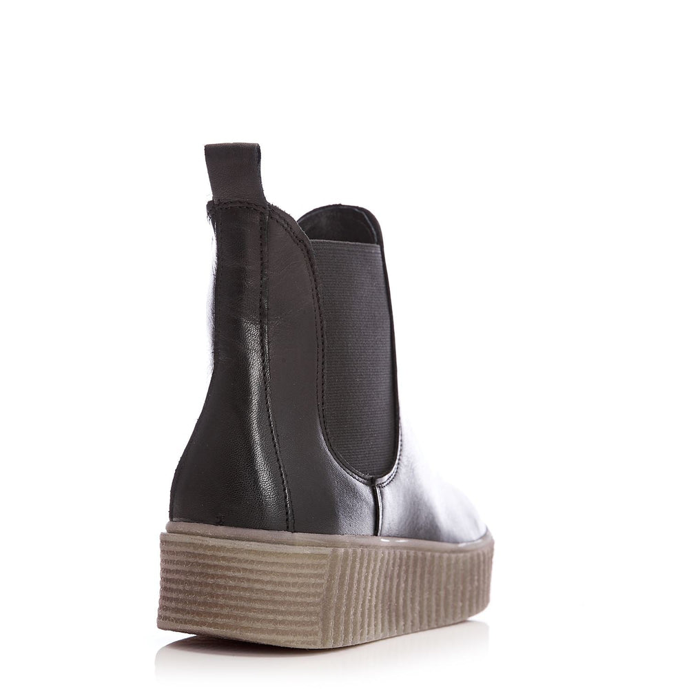Sh Illom Black Leather Boots