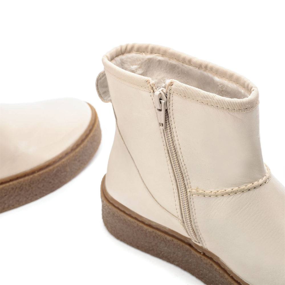 Sh Immy Beige Leather Boots
