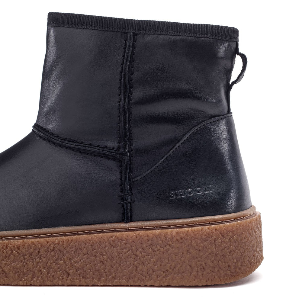 Sh Immy Black Leather Boots