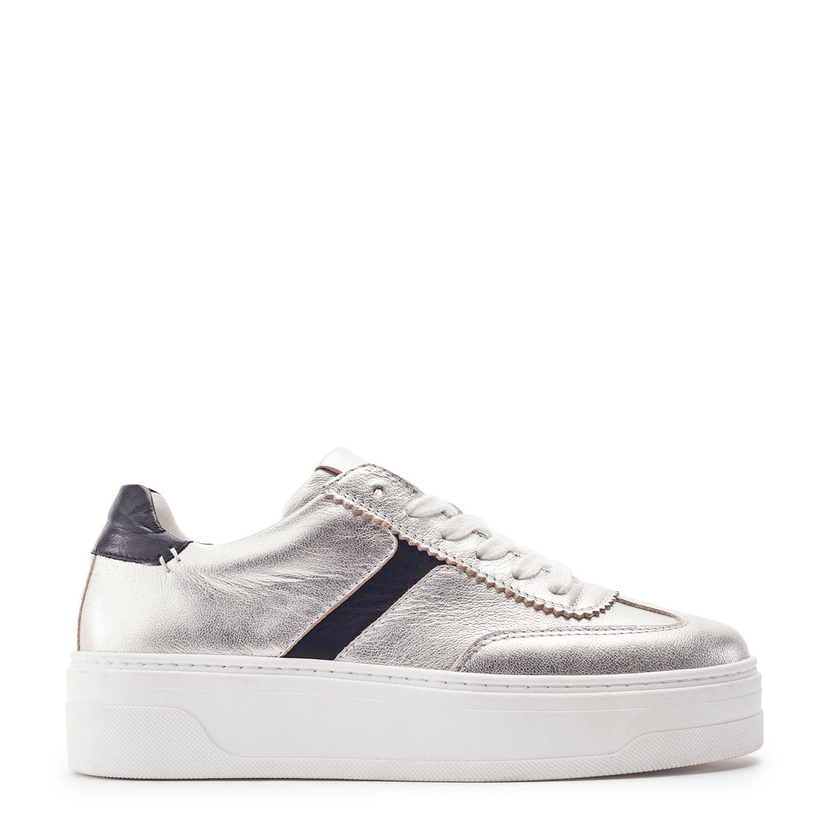 Sh Ire Silver Leather Trainers