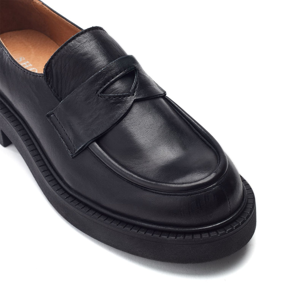 Sh Ivy Black Leather Shoes