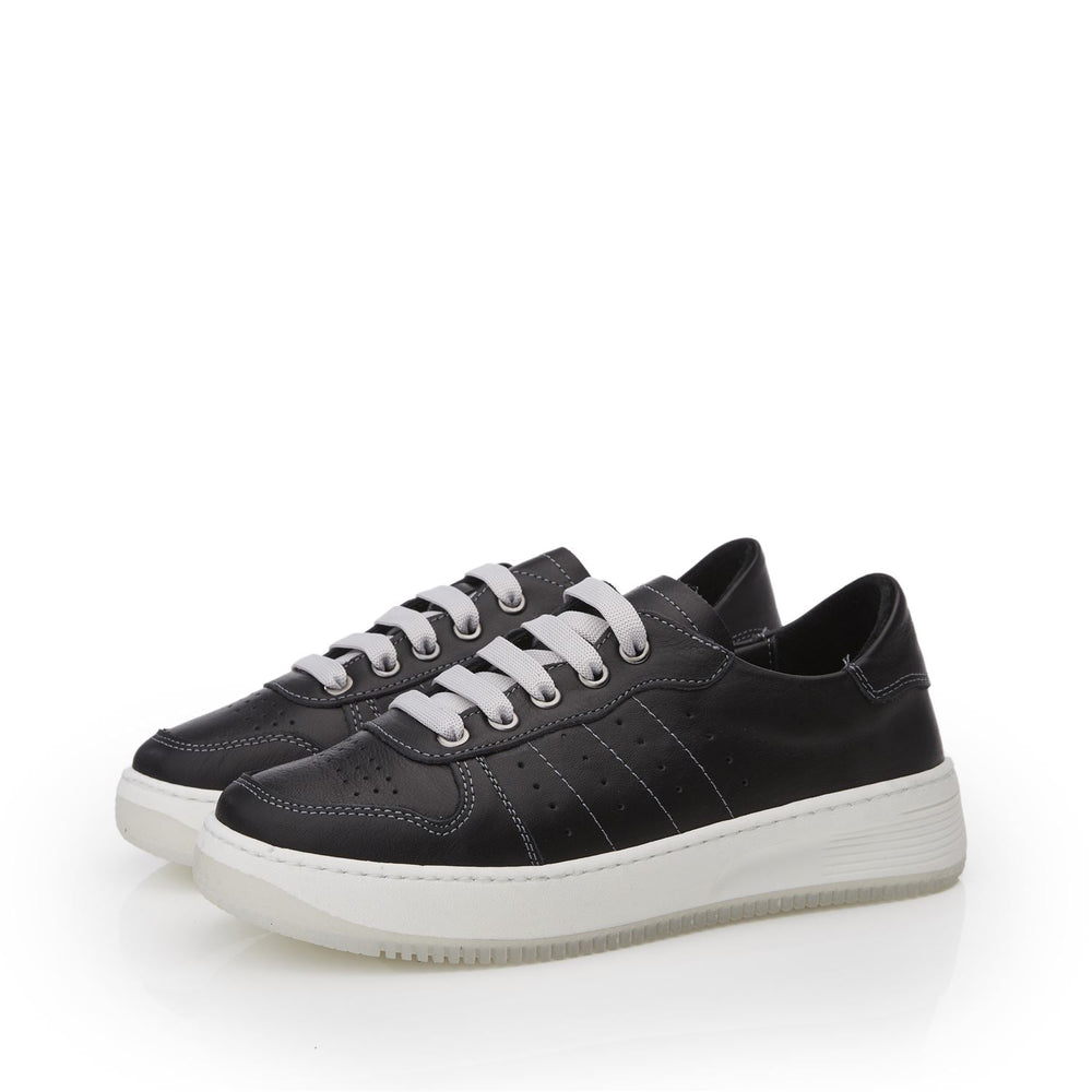 Sh Melda Black Leather Trainers