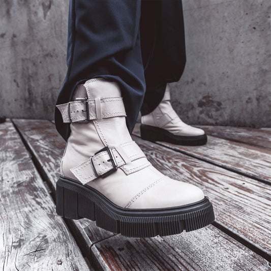 Sh Osborne Off White Leather Boots