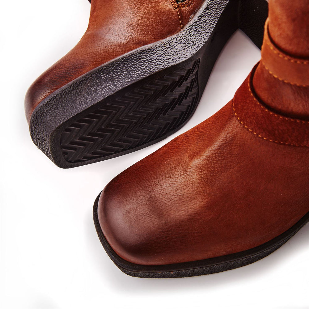 Sh Sagitta Tan Nubuck Boots
