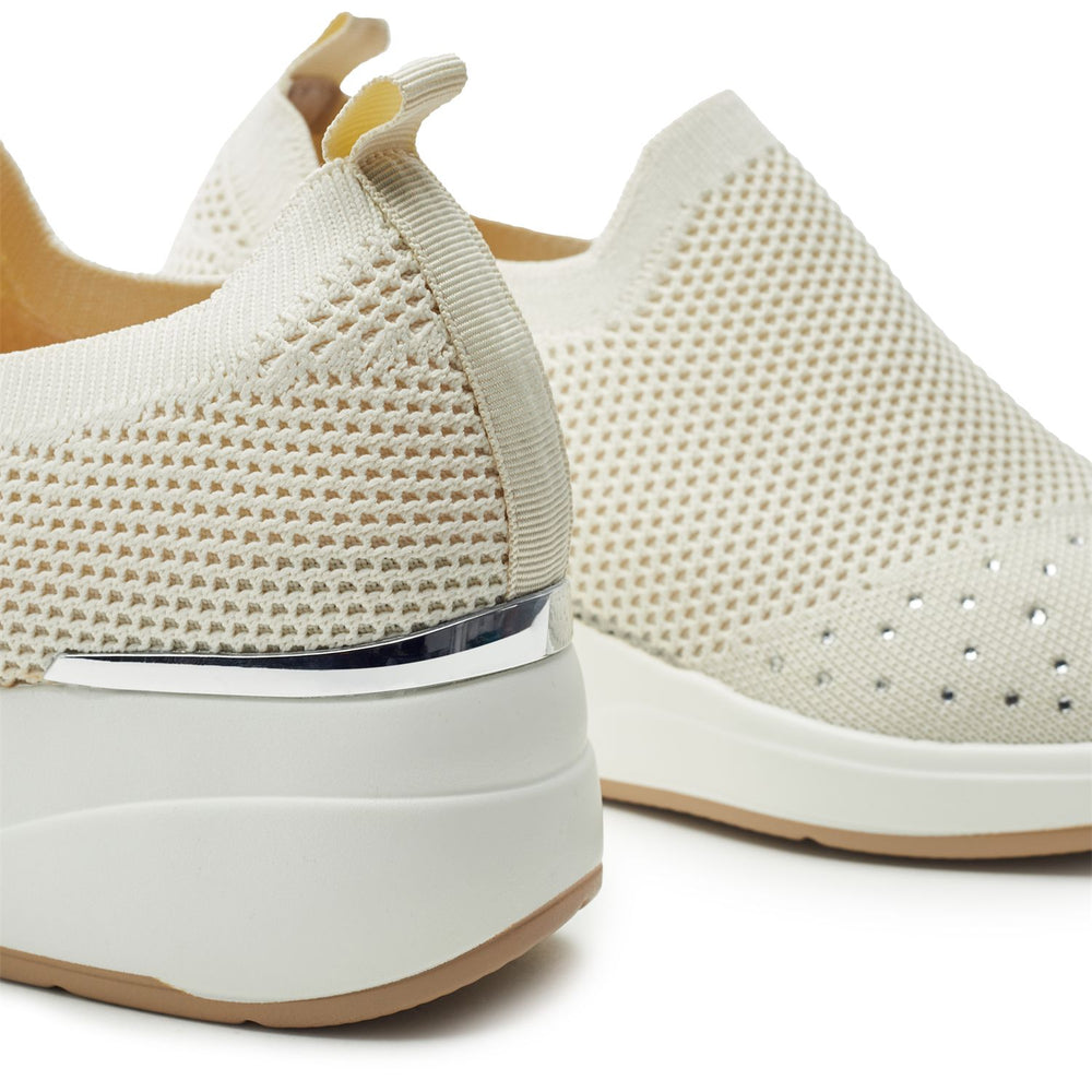 Solvia Beige Porvair Trainers