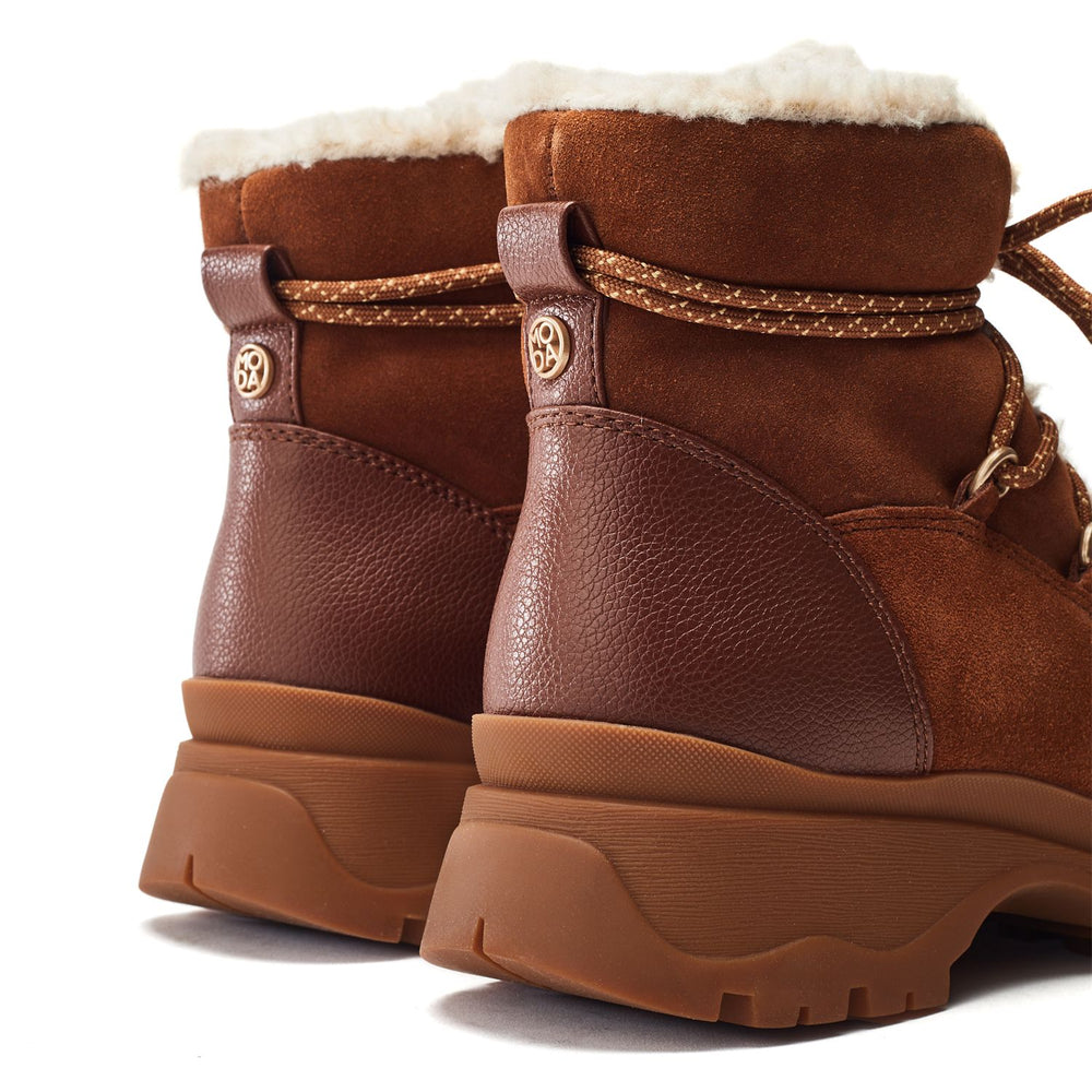 Zermatt Tan Suede Boots